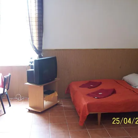 Slanka Hotel *